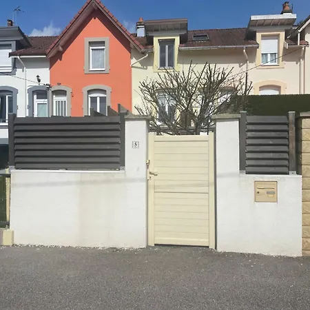 Maison Avec Exterieur *