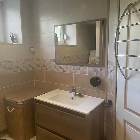 Maison Avec Exterieur